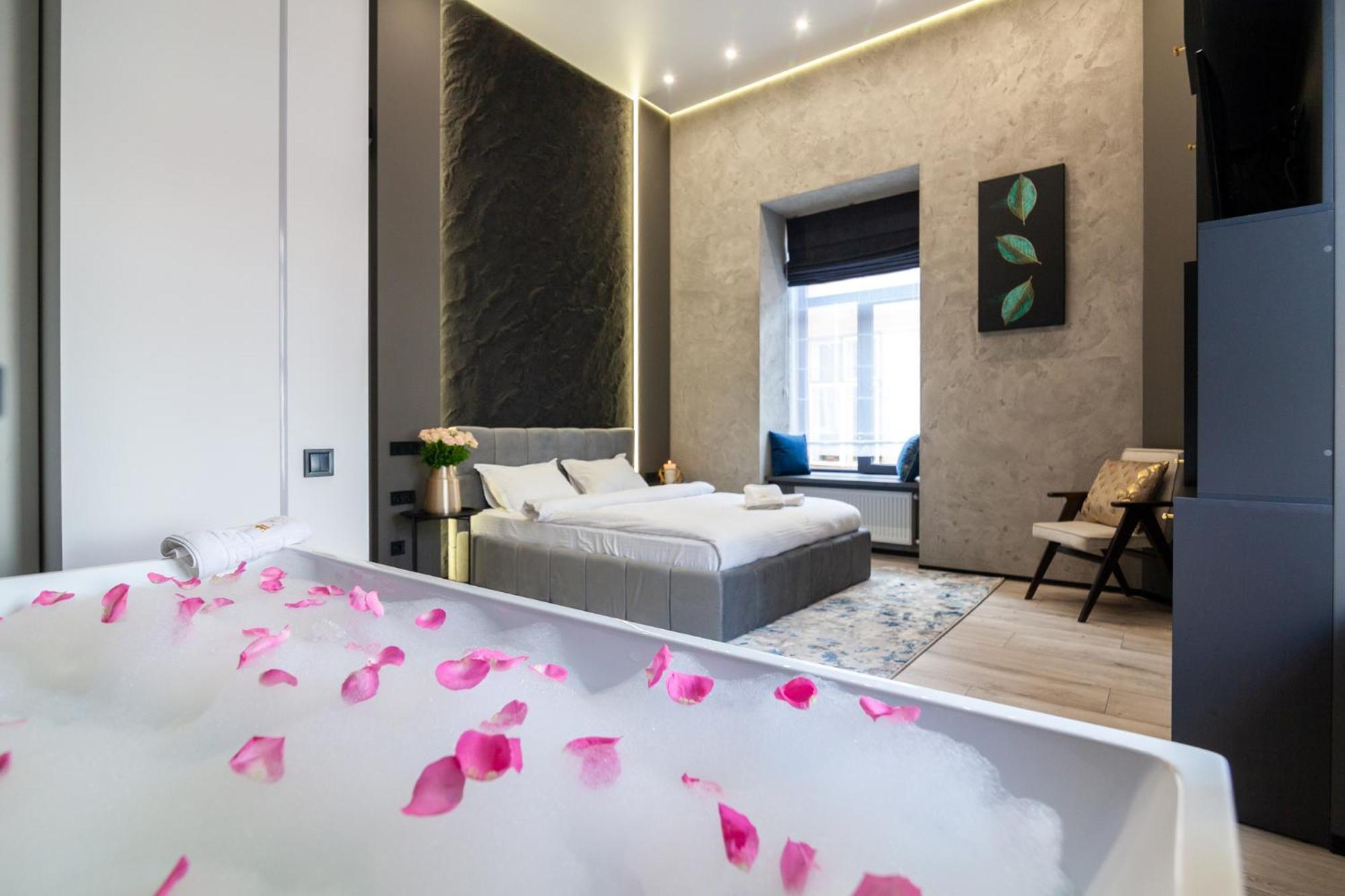 Royal Romantic Apartment With Bathtub إلفيف المظهر الخارجي الصورة